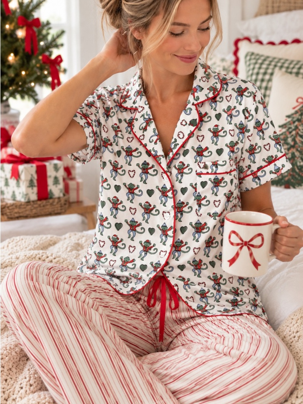 Roller Rabbit Holiday Monkey Christmas Pajama Top XXS 100% Cotton Portugal